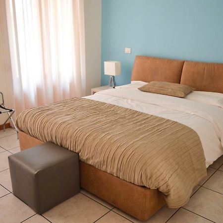 La Contrada Bed & Breakfast Sarnico Luaran gambar