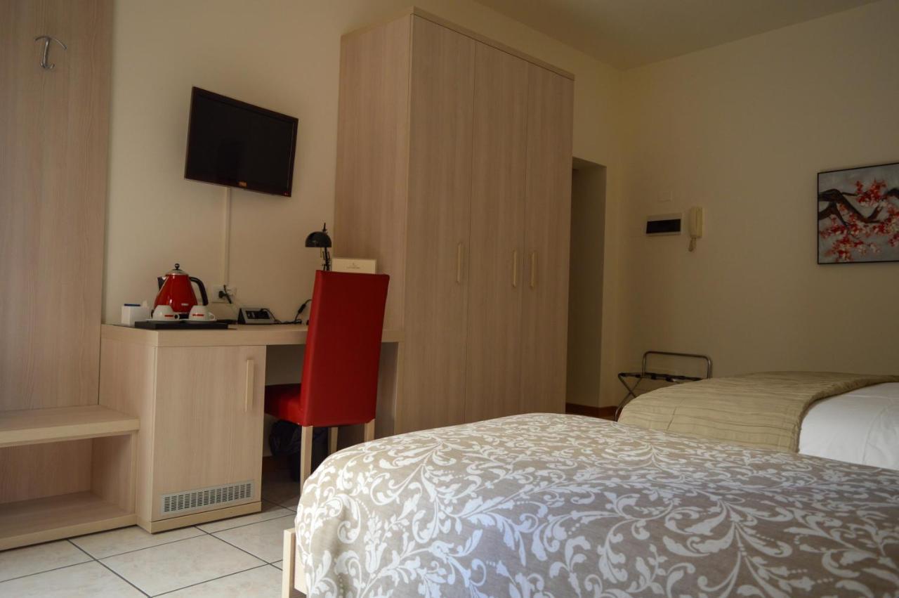 La Contrada Bed & Breakfast Sarnico Luaran gambar