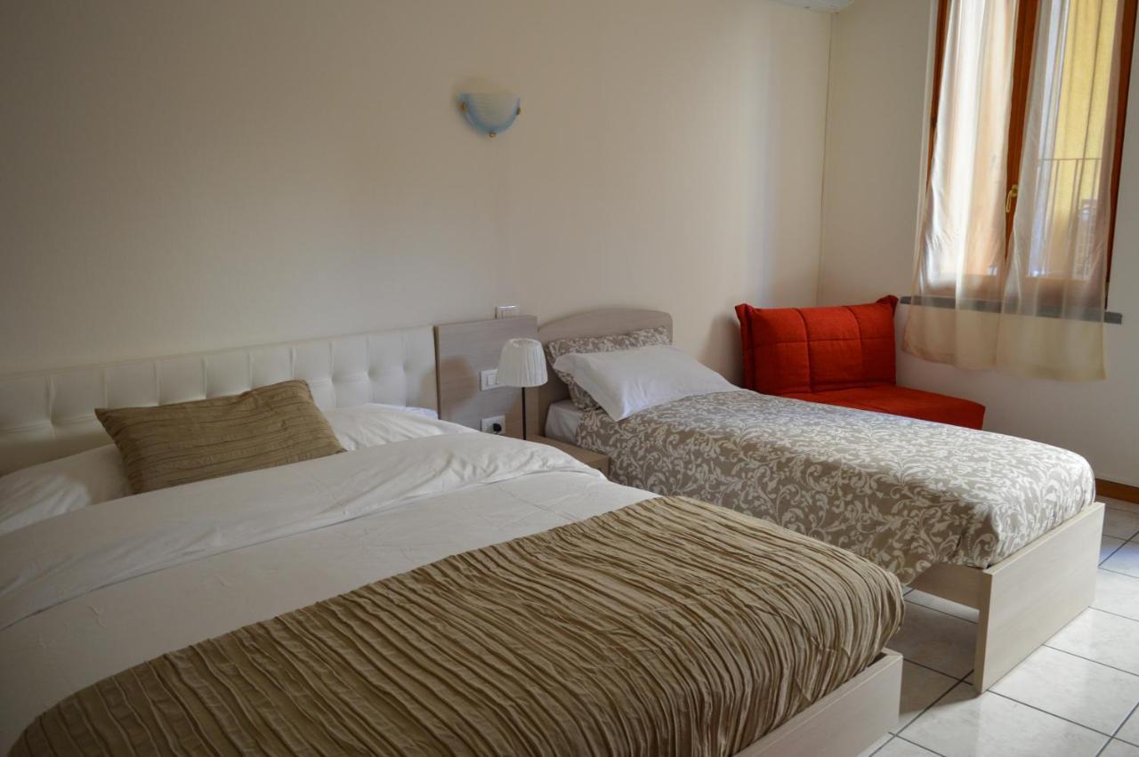 La Contrada Bed & Breakfast Sarnico Luaran gambar