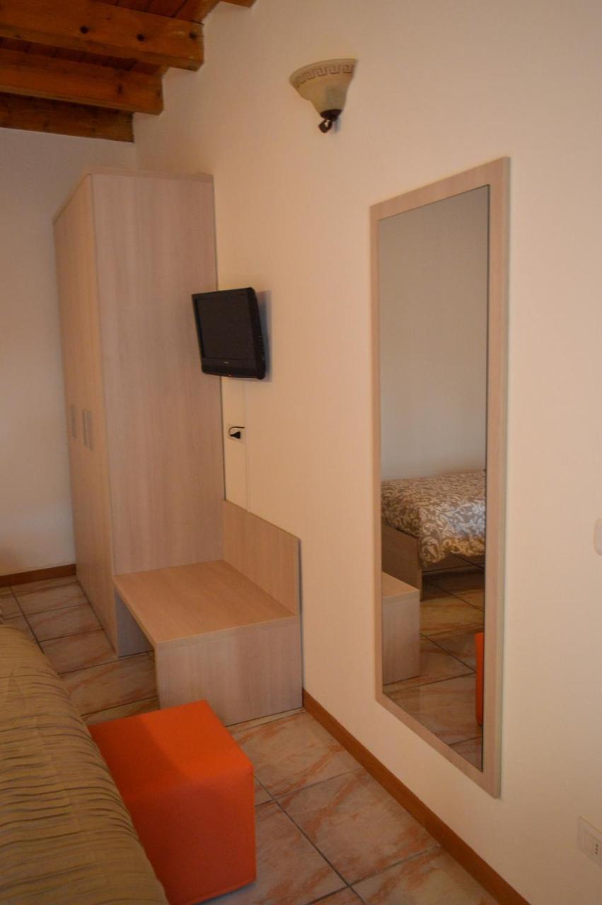 La Contrada Bed & Breakfast Sarnico Luaran gambar
